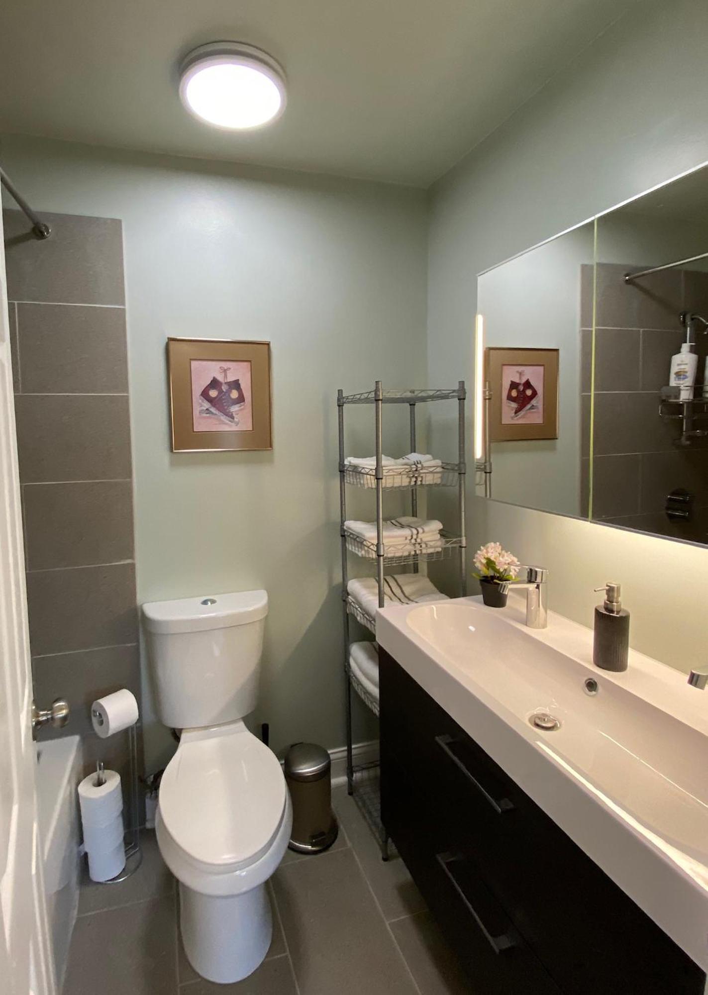 Here It Is! Cool Cape Cod-3 Br-2.5 Bath-12 Guests Olathe Extérieur photo
