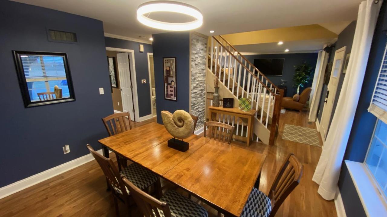 Here It Is! Cool Cape Cod-3 Br-2.5 Bath-12 Guests Olathe Extérieur photo