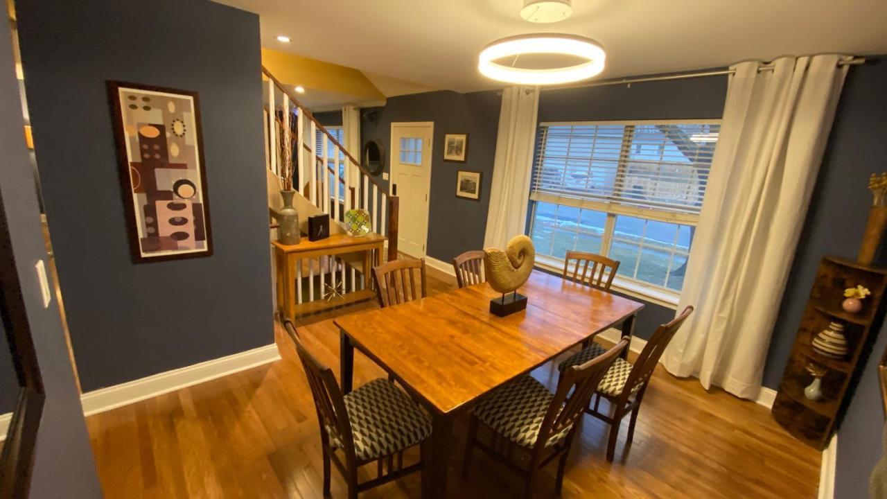 Here It Is! Cool Cape Cod-3 Br-2.5 Bath-12 Guests Olathe Extérieur photo