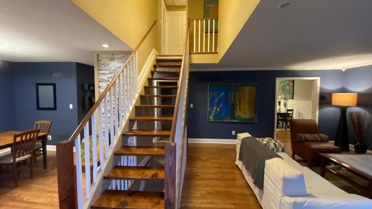 Here It Is! Cool Cape Cod-3 Br-2.5 Bath-12 Guests Olathe Extérieur photo